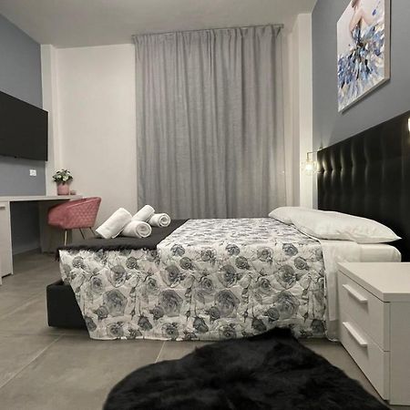 Guest House Kinga Cavour Firenze Kültér fotó
